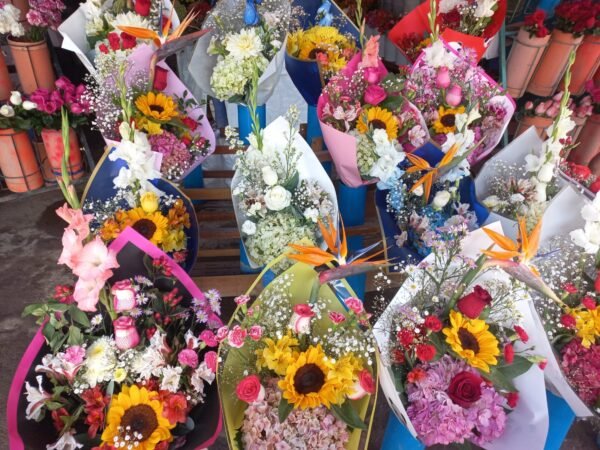 Colección de ramos florales - Image 3